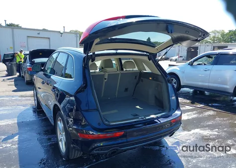 2011 Audi Q5 3.2 Premium Plus z USA, uszkodzony, nr VIN WA1DKAFP2BA099546